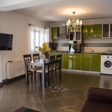Casa Bella Apartments Bragadiru Екстер'єр фото