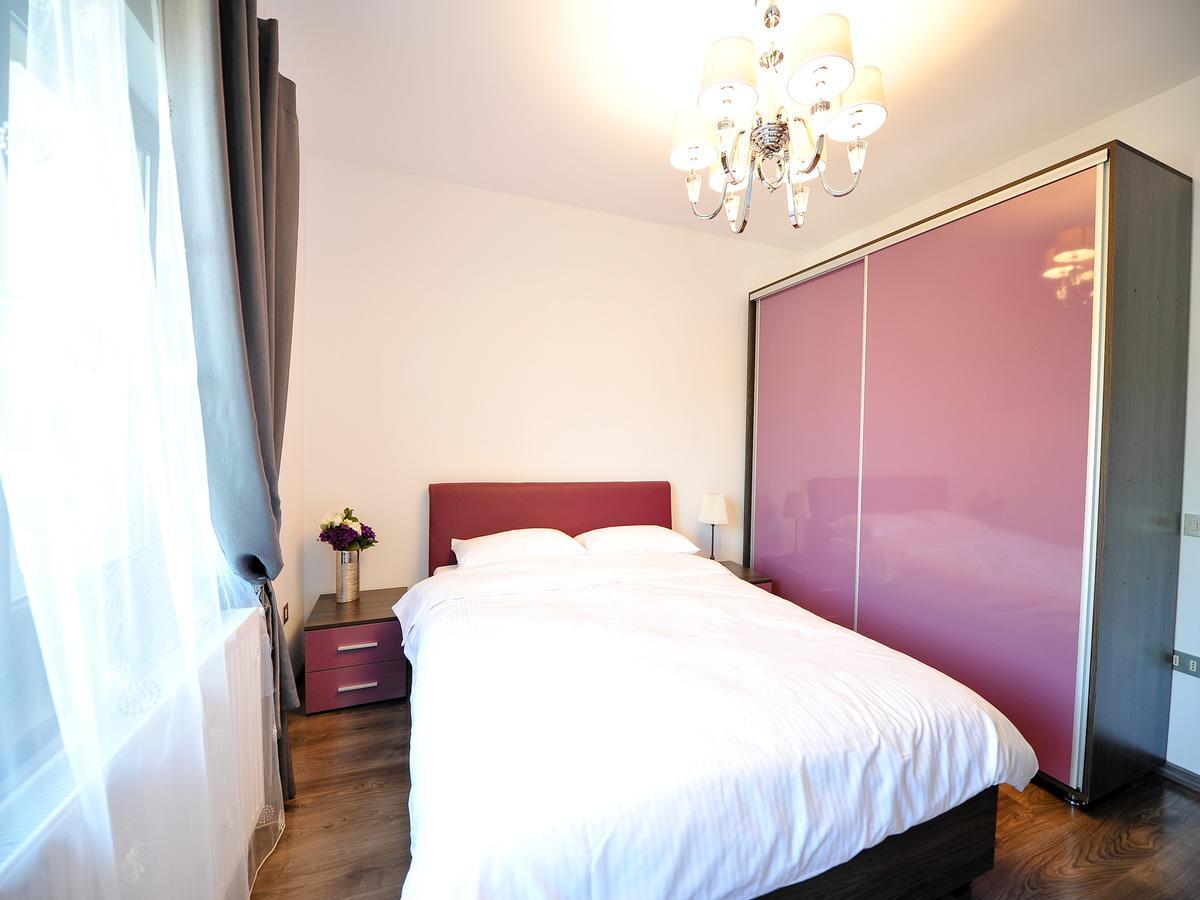 Casa Bella Apartments Bragadiru Екстер'єр фото